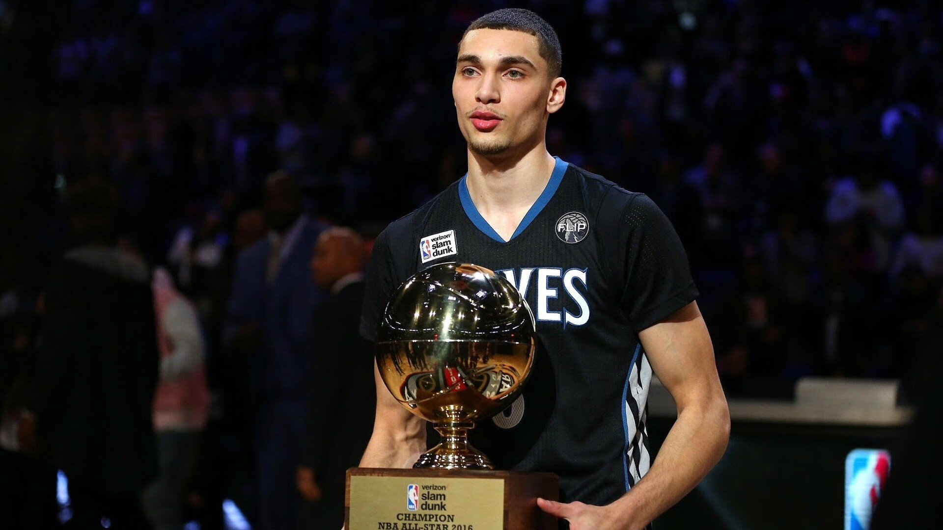 勇士客场力克老鹰，继续领跑西部，勇士vs老鹰4.5